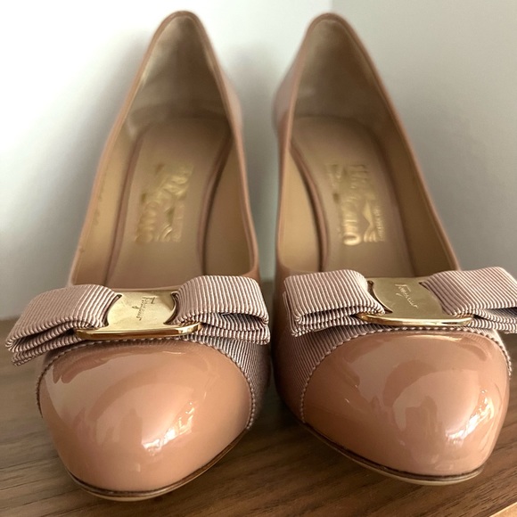Ferragamo Vera 4” Heel - Brand New! - Picture 3 of 7